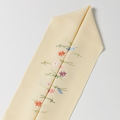 オリジナル刺繍] 半襟・ワンポイント半襟、帯留 | 【通販】日本